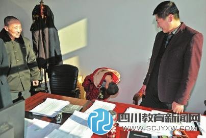 “男孩被棄幼兒園3年”續(xù)：爺爺將其接至大伯家