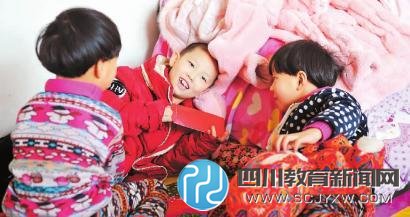 “男孩被棄幼兒園3年”續(xù)：爺爺將其接至大伯家