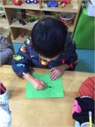 成都二十三幼開展美術(shù)活動西班牙老師現(xiàn)