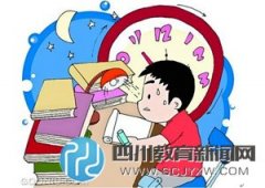 8歲男孩每天寫作業(yè)到10點(diǎn) 家長(zhǎng)無(wú)奈幫著寫